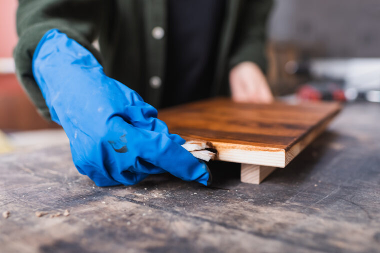 Wipping on wood stain